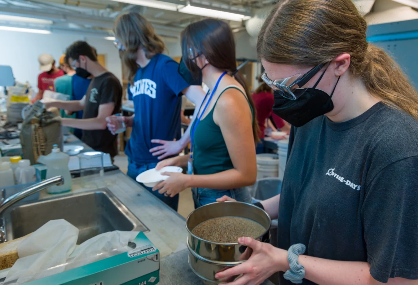 students in a Colorado School of Mines Metallurgical and Materials Engineering field session participating in a laboratory activity