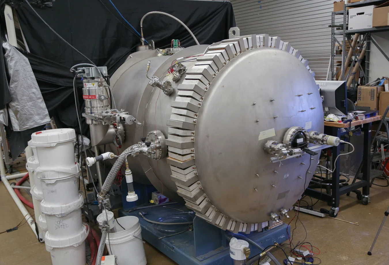 A large machine that is sitting in a room.