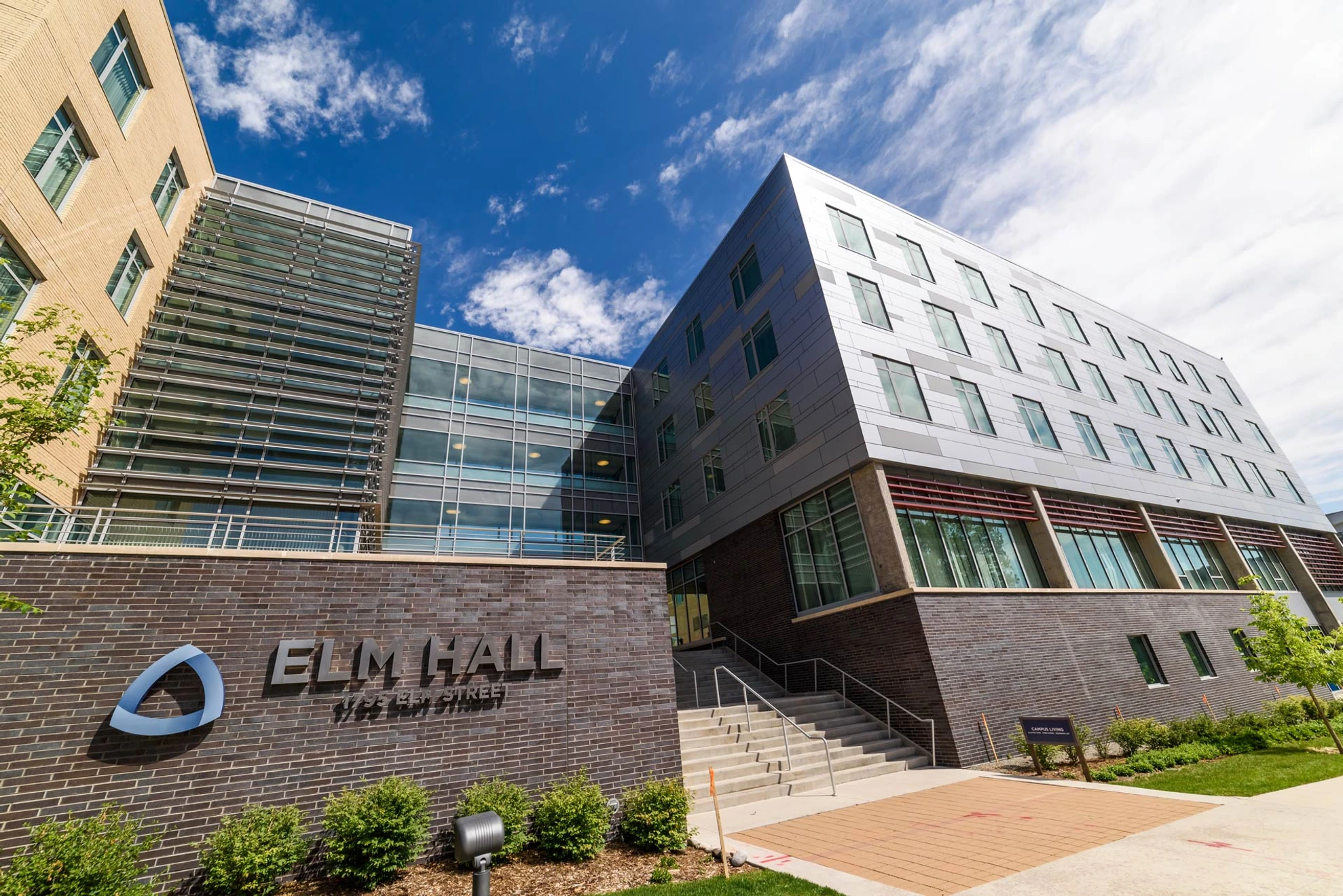 Outside view of Elm Hall on Mines campus