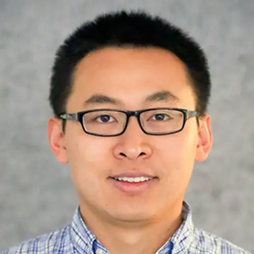 Bo Wu headshot