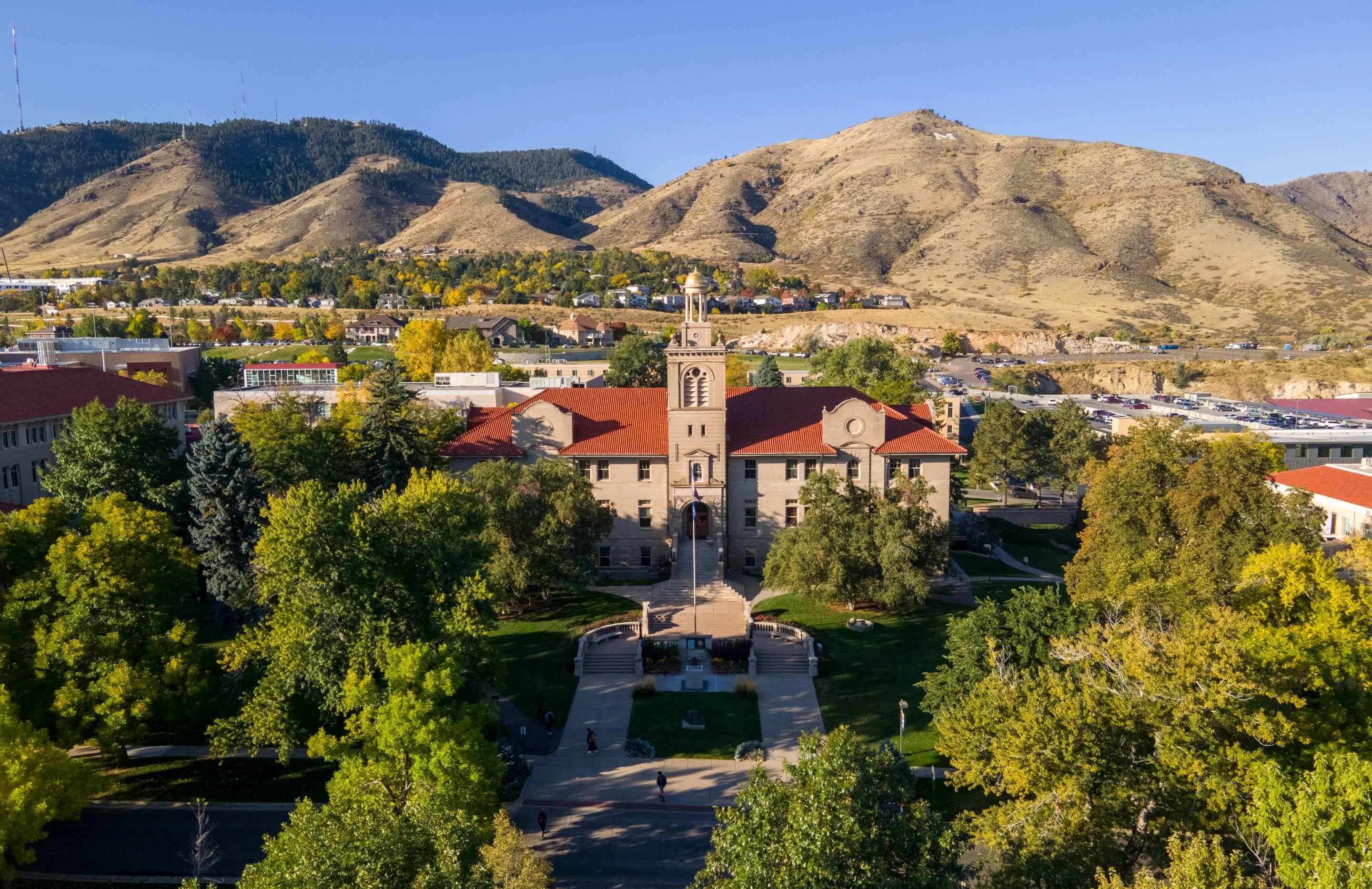 Aerial photo of Guggenheim Hall at Colorado School of Mines.