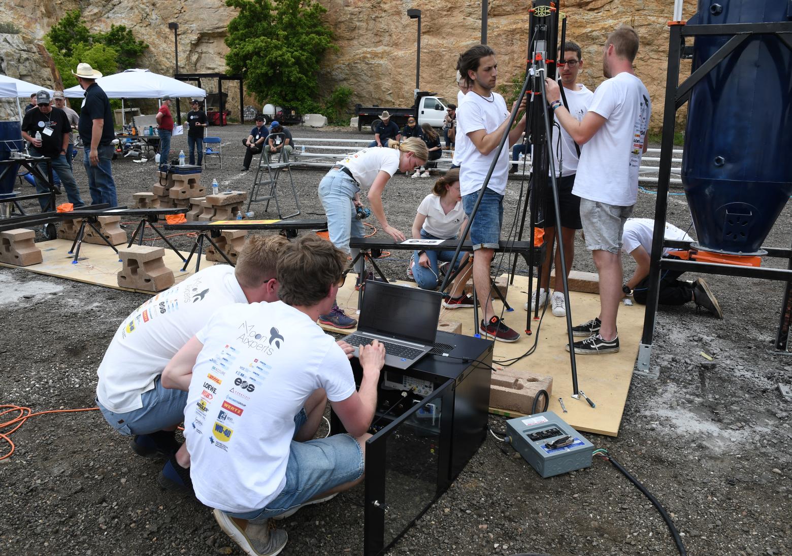 Mines students competing in the Dusty Moon challenge